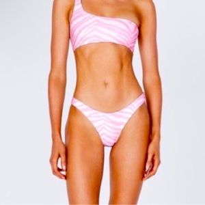 Triangl bikini top and bottom
